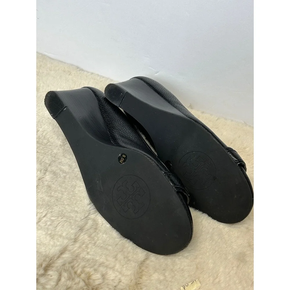 Tory Burch Black Pebbled Leather Wedge Pumps Gold Logo Buckle Womens 9.5M